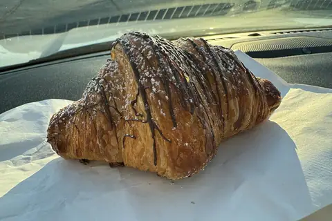 Lexi's Cafe and Bakery photo 2